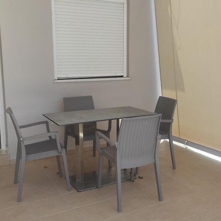 Cathrin Beach Apartments สตาวรอช ภายนอก รูปภาพ